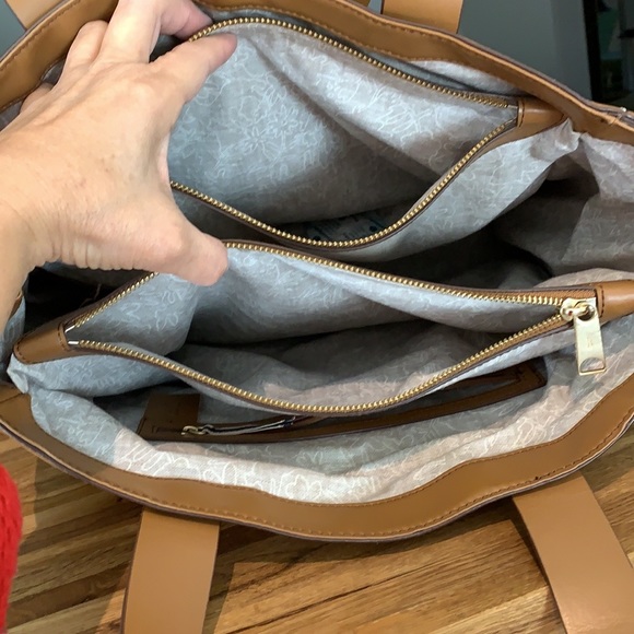 ED By Ellen Degeneres Leather Tote - Picture 8 of 12